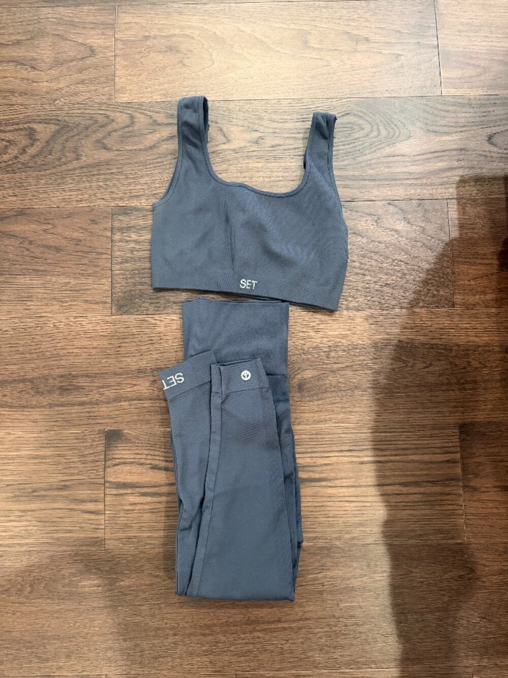 Set Active Sculptflex® Box Cut Bra & Leggings